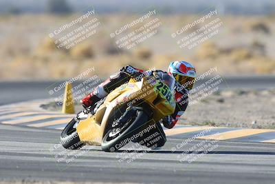 media/Jan-11-2025-CVMA (Sat) [[ddeb3f563a]]/Race 10-Amateur Supersport Middleweight/